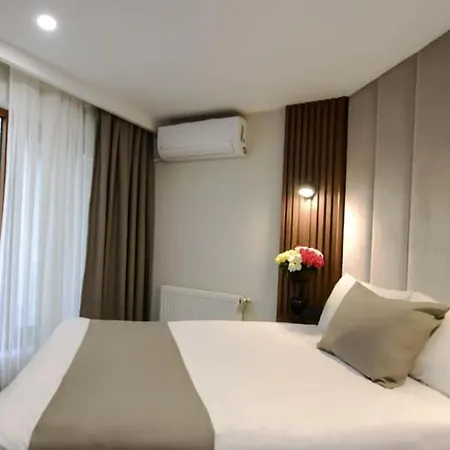 Hotel öncü Estambul